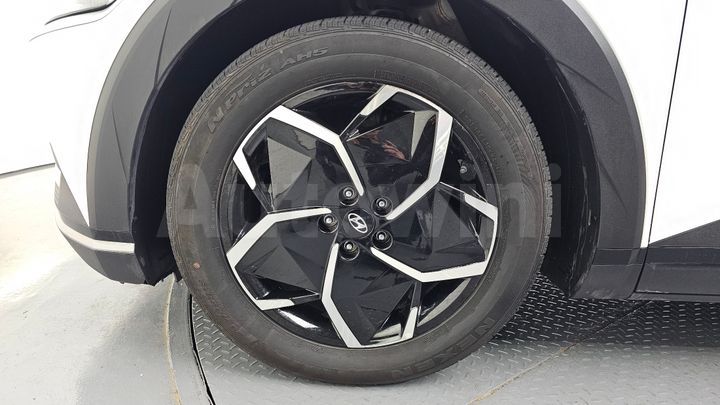 Hyundai Ioniq5 2022 — 5