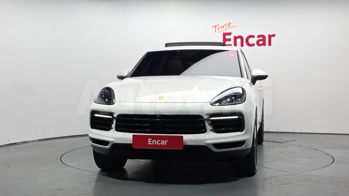 Porsche Cayenne 2022 — 3