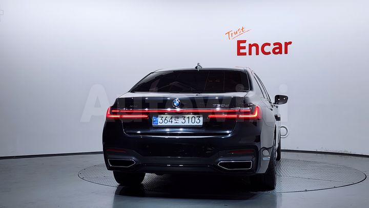 BMW 7 Series 2021 — 4