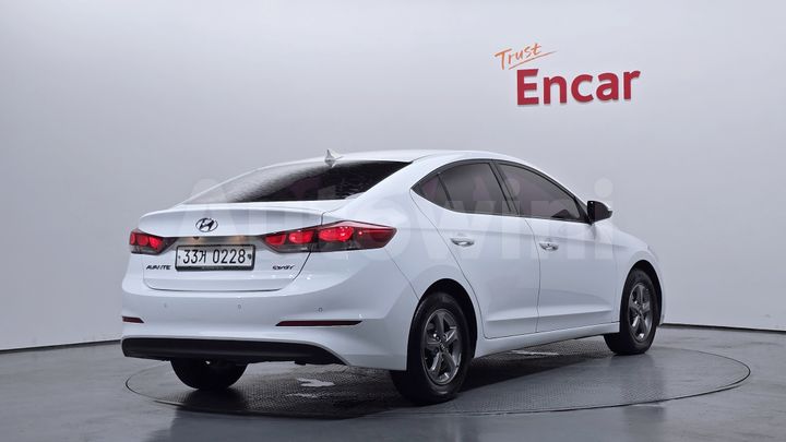 Hyundai Avante 2016 — 2