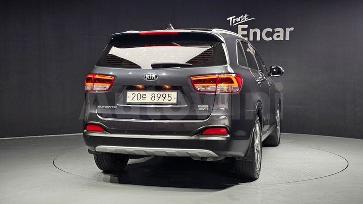 Kia Sorento 2016 — 4