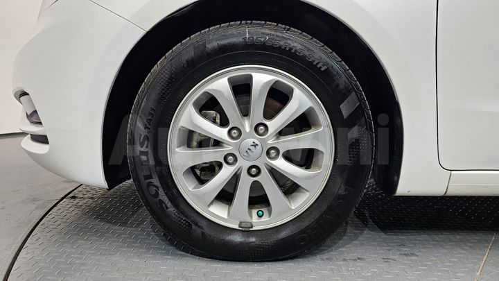 Kia K3 2015 — 4