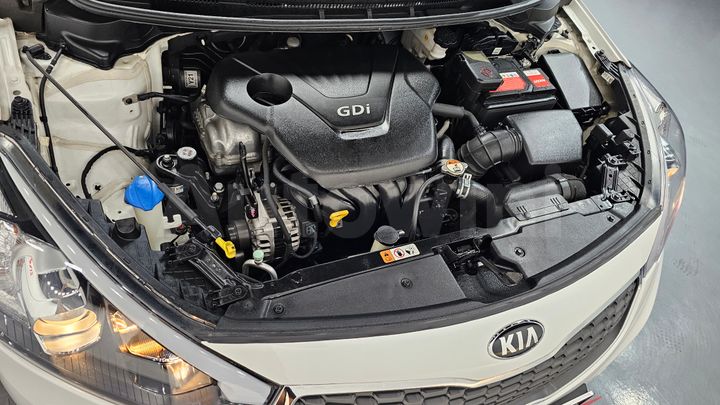 Kia K3 2015 — 5