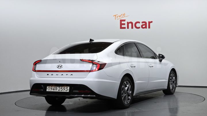 Hyundai Sonata 2022 — 2