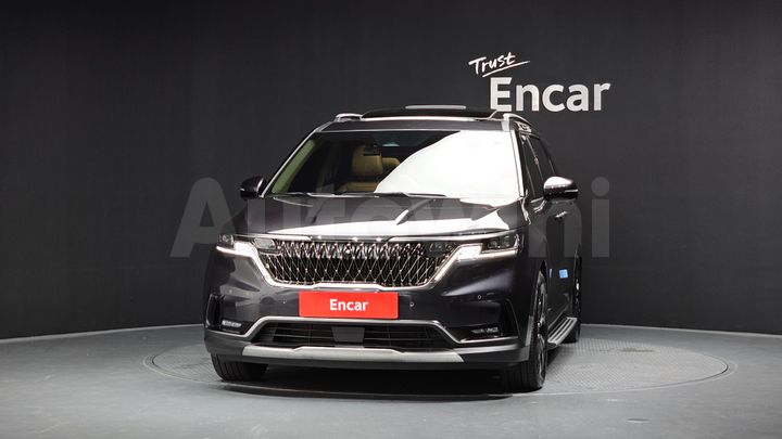 Kia Carnival 2023 — 3