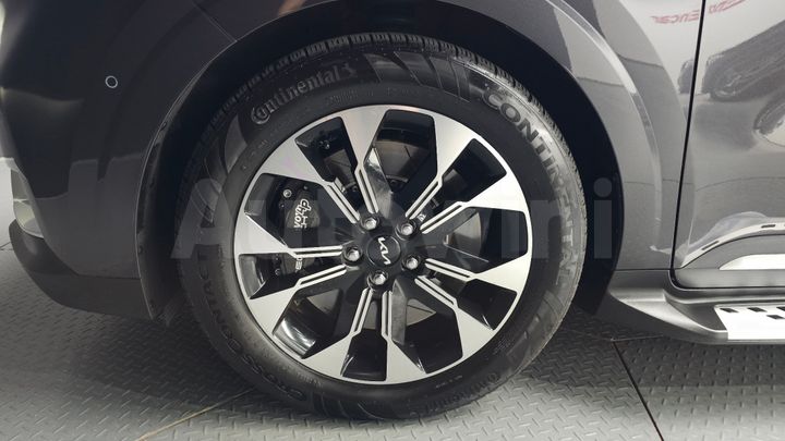 Kia Carnival 2023 — 5