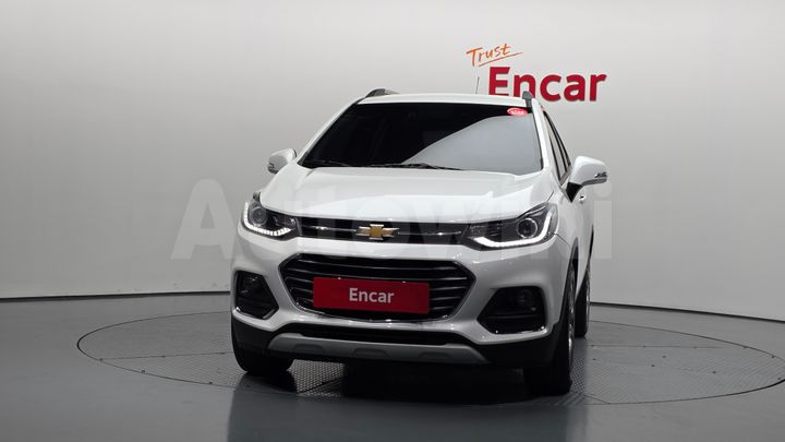 Chevrolet Trax 2021 — 3