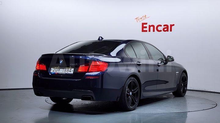 BMW 5 Series 2012 — 2