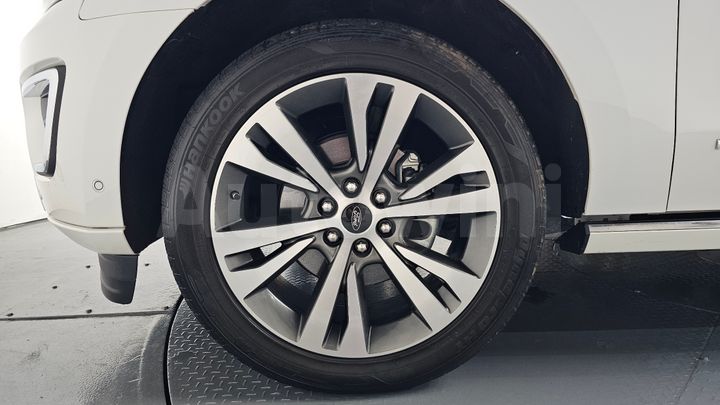 Ford Expedition 2021 — 4