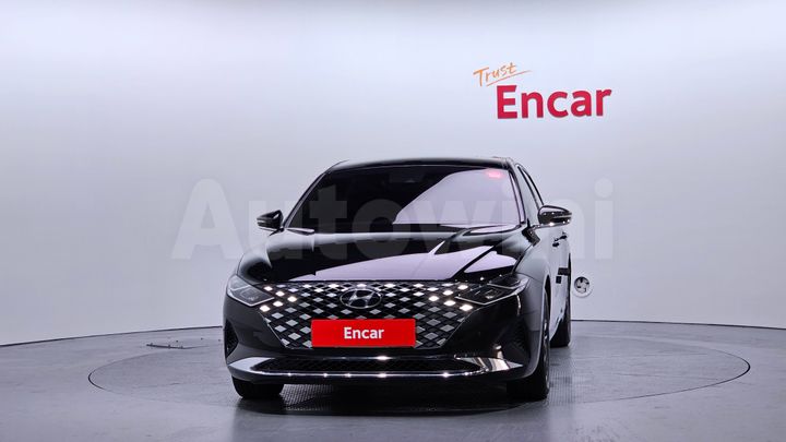 Hyundai Grandeur 2022 — 3