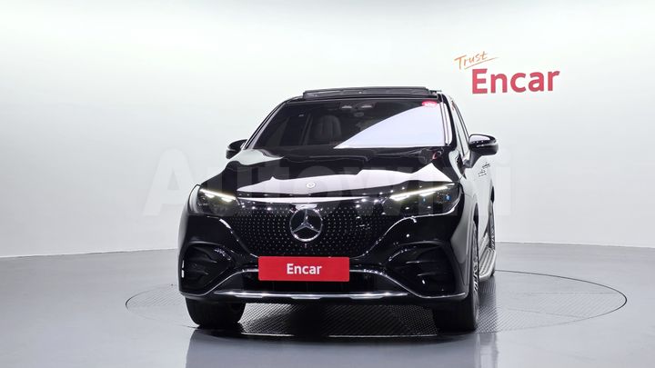 Mercedes Benz EQE 2023 — 3