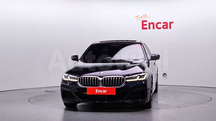BMW 5 Series 2022 — 3