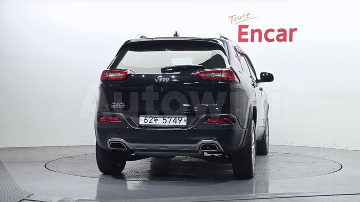 Jeep Cherokee 2016 — 4