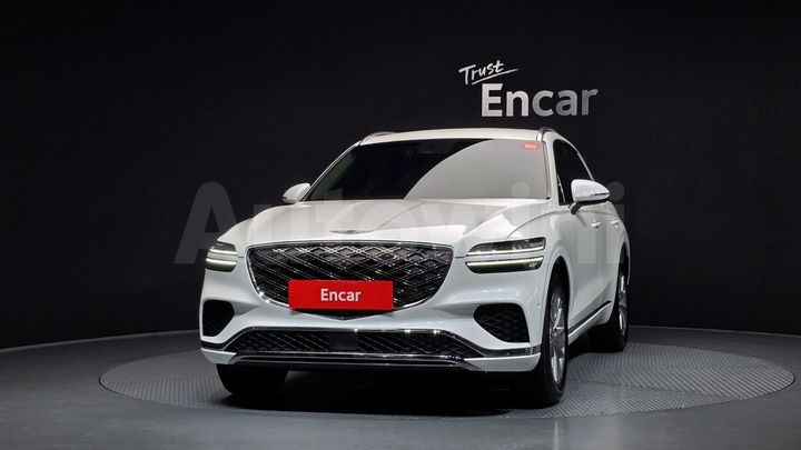 Genesis GV70 2025 — 3