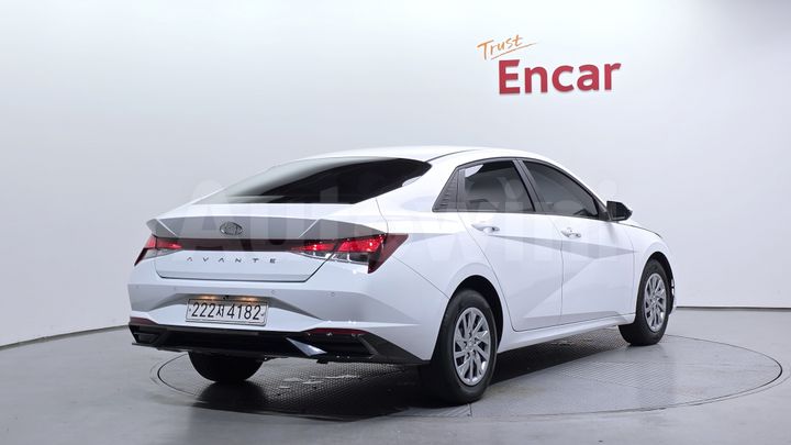 Hyundai Avante 2022 — 2