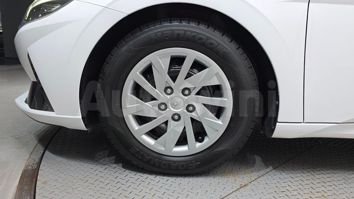 Hyundai Avante 2022 — 5