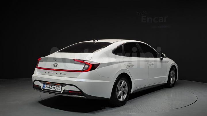 Hyundai Sonata 2022 — 2