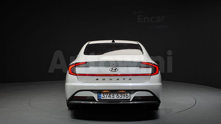 Hyundai Sonata 2022 — 4
