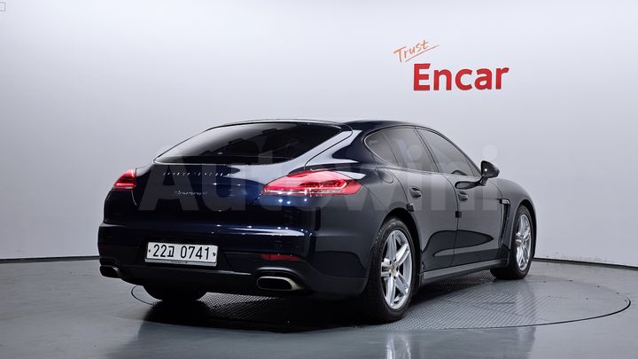 Porsche Panamera 2016 — 2
