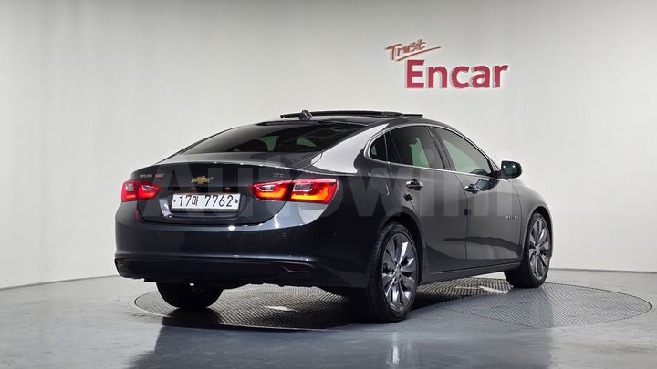 Chevrolet Malibu 2017 — 2