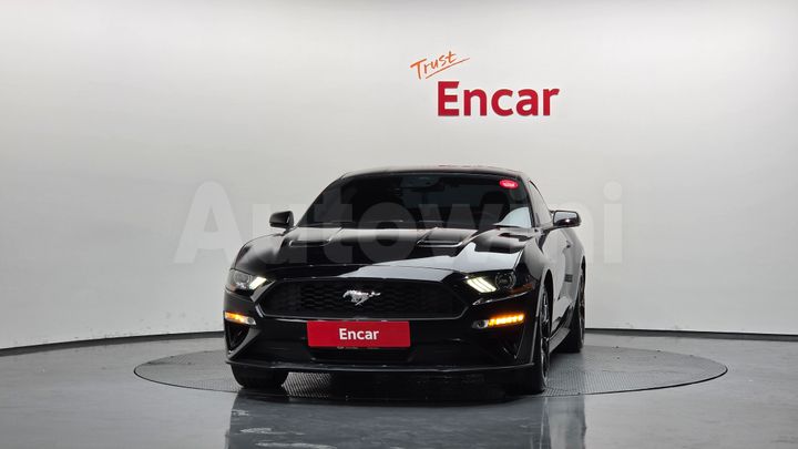 Ford Mustang 2020 — 3