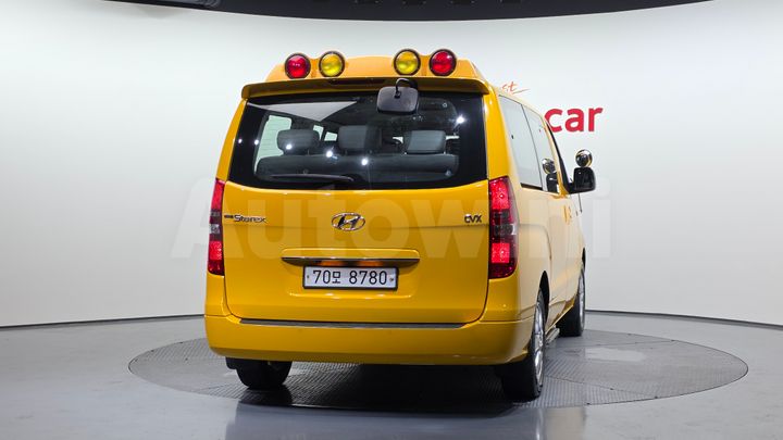 Hyundai Starex 2020 — 4