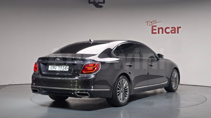 Kia K9 2019 — 2