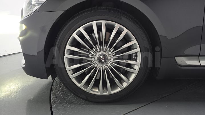 Kia K9 2019 — 5