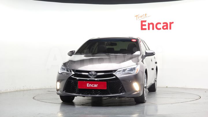 Toyota Camry 2017 — 3