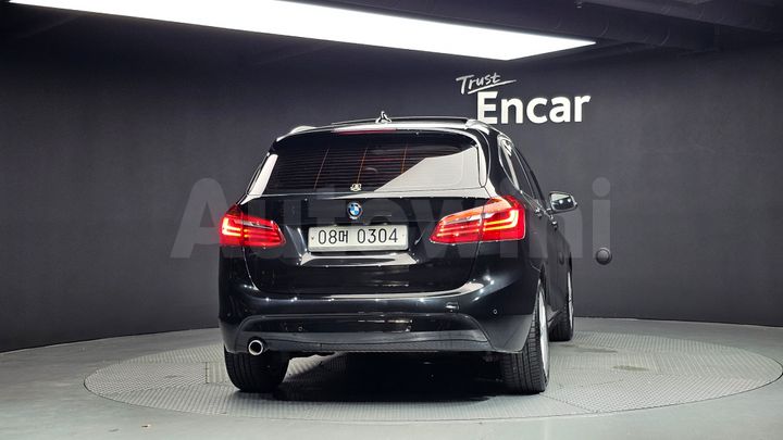 BMW 2 Series 2016 — 4