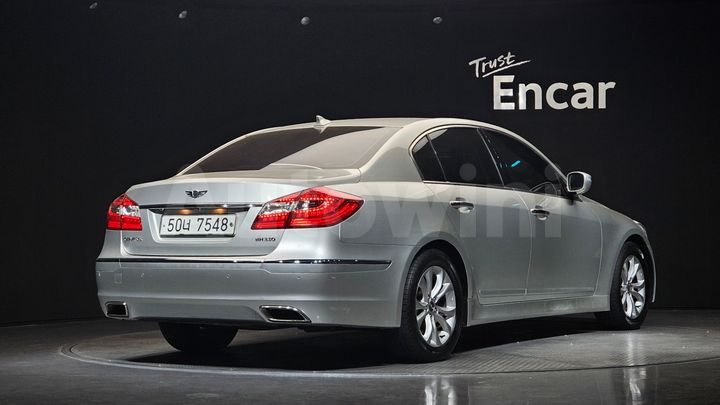 Hyundai Genesis 2014 — 2