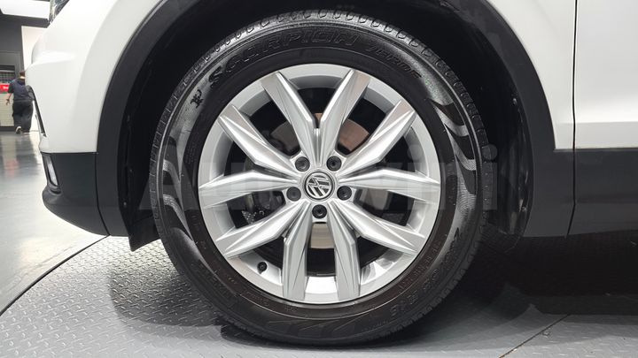 Volkswagen Tiguan 2020 — 5