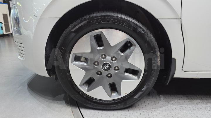 Hyundai Staria 2024 — 5