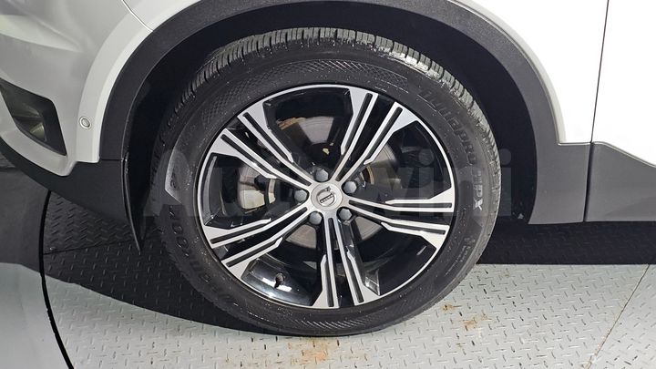 Volvo XC40 2022 — 5