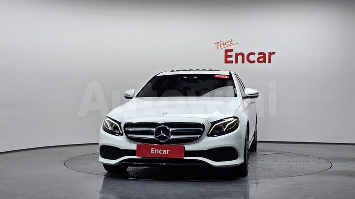 Mercedes-Benz E Class 2017 — 2