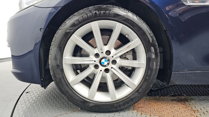 BMW 5 Series 2014 — 5