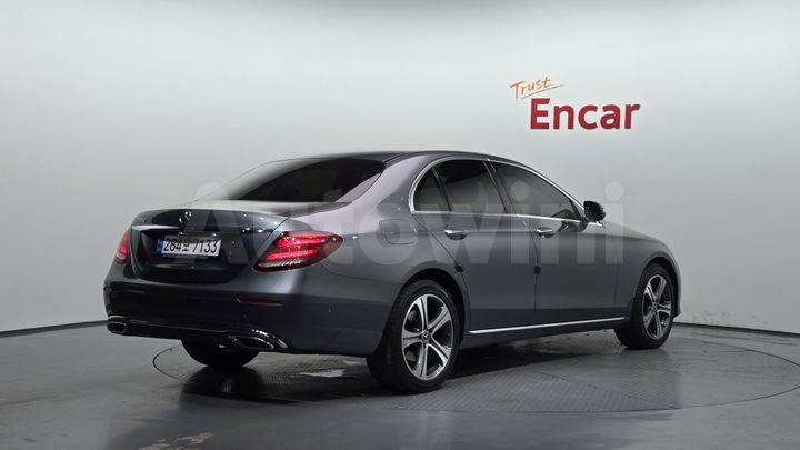 Mercedes-Benz E Class 2019 — 2