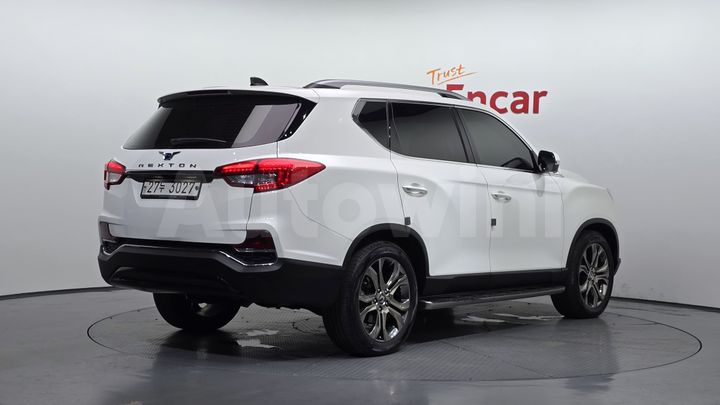 KGM (Ssangyong) Rexton 2018 — 2