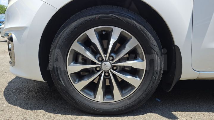 Kia Carnival 2018 — 5