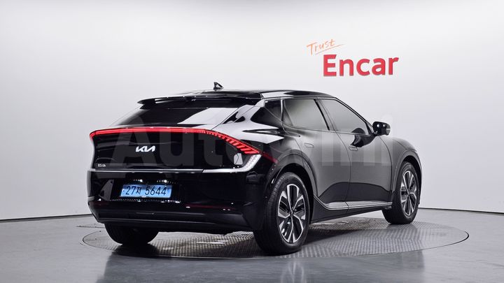 Kia EV6 2024 — 2
