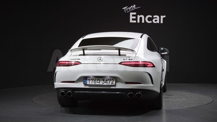 Mercedes Benz AMG GT 2021 — 4