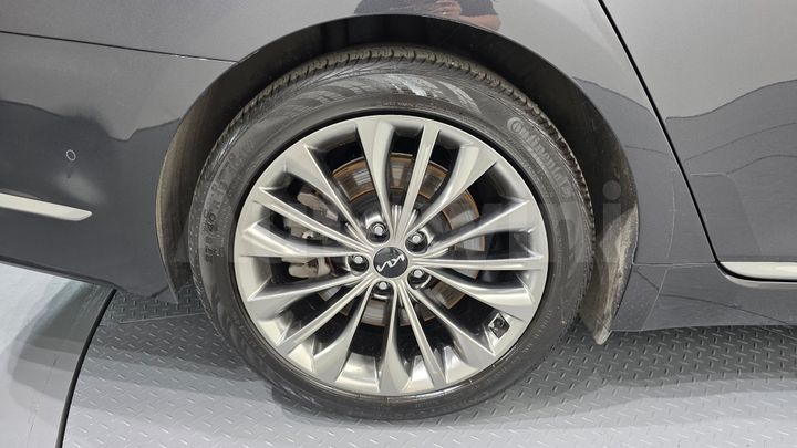 Kia K9 2024 — 5