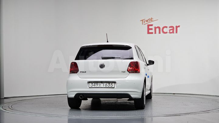 Volkswagen Polo 2014 — 4