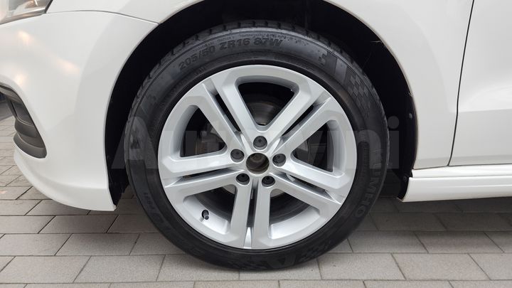 Volkswagen Polo 2014 — 5