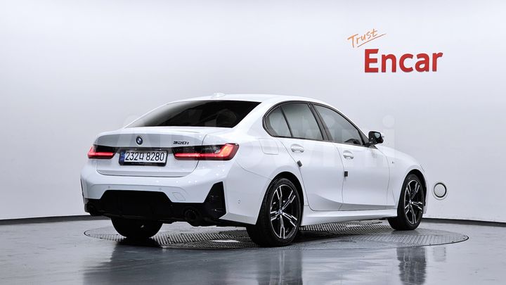 BMW 3 Series 2024 — 2