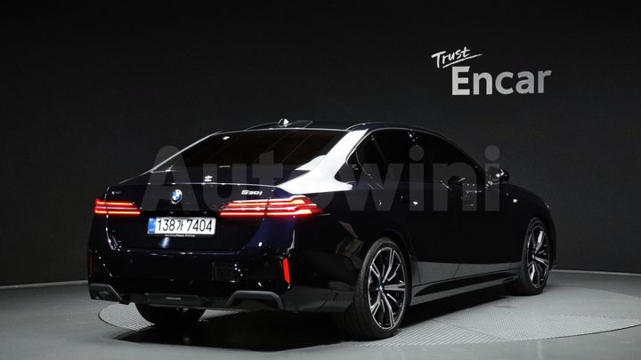 BMW 5 Series 2025 — 2