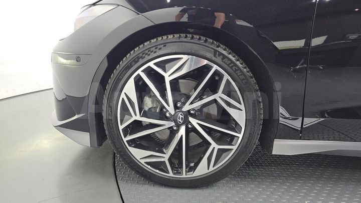 Hyundai Ioniq 2023 — 4