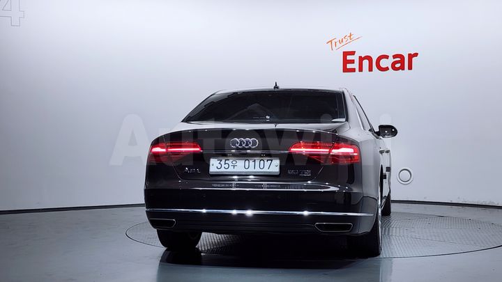 Audi A8 2015 — 4