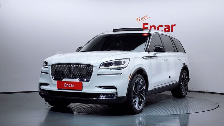 Lincoln Aviator