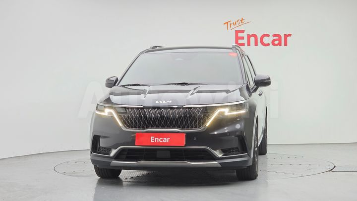 Kia Carnival 2023 — 3